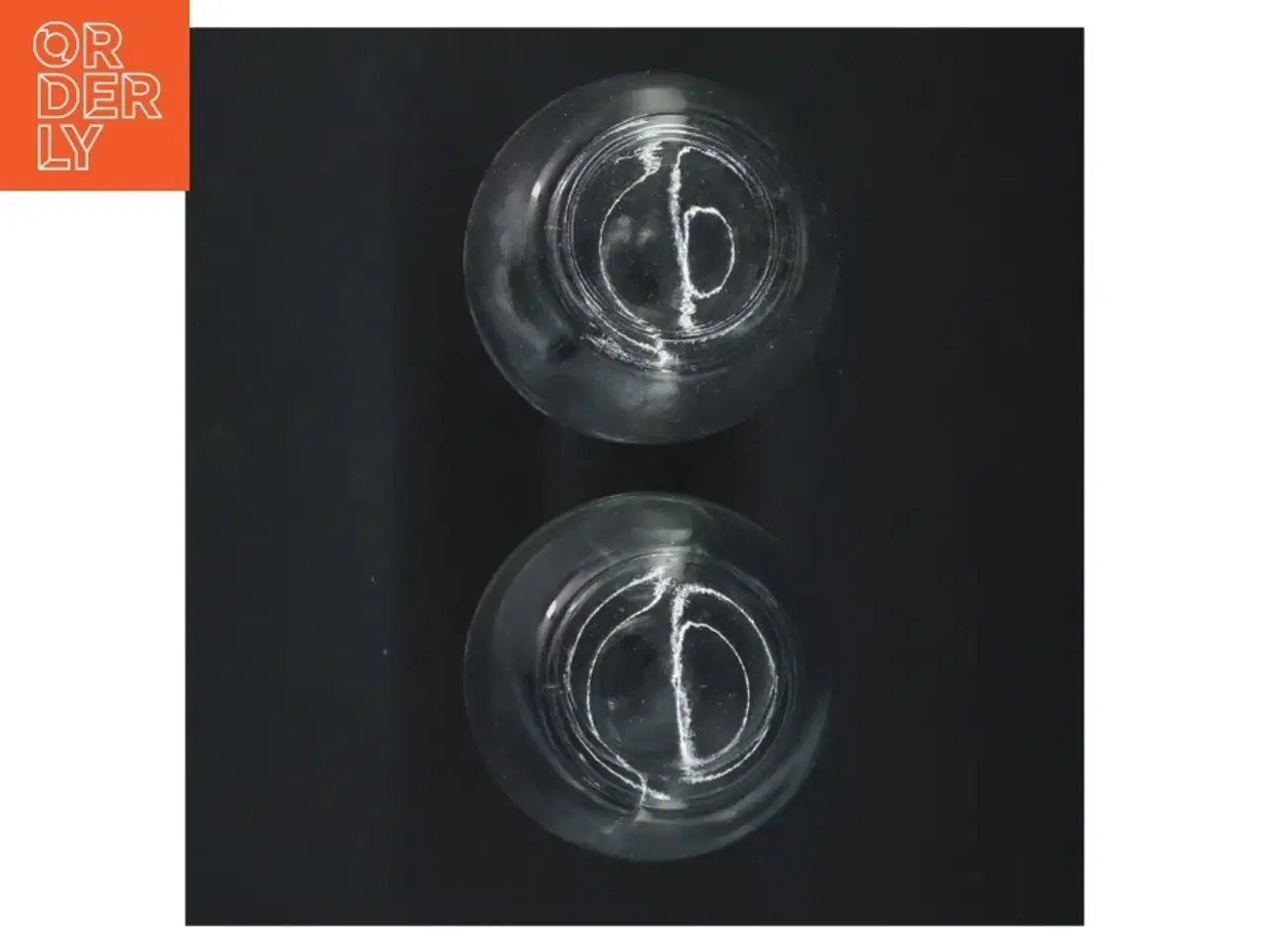 Billede 3 - Glasvaser, sæt af 2 (str. H. 16,5 cm)