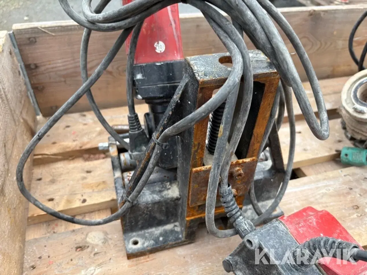 Billede 6 - Rørskærer, dykpumpe og lamper