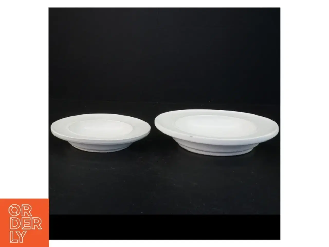 Billede 1 - K&#228;hler Porcelænsskåle (str. 16,5 x 3 cm og 20,5 x 3,5 cm)