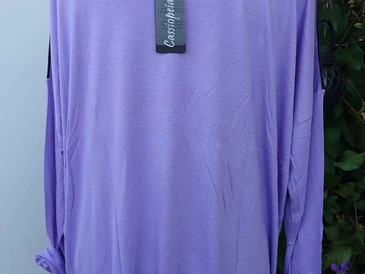 Billede 2 - Ny Cassiopeia bluse str s (42-44)