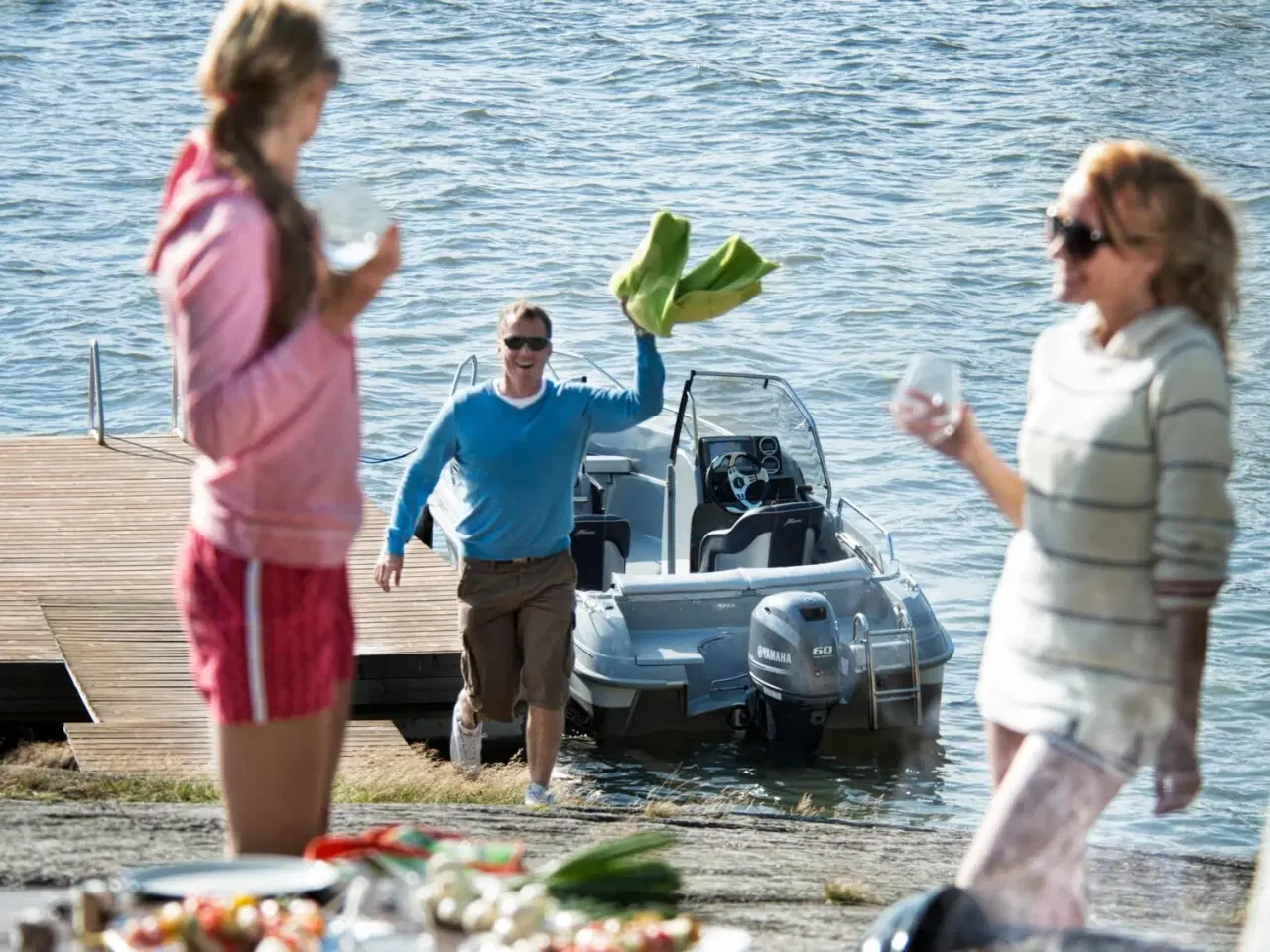 Billede 3 - Yamaha 60 HK - Fjernbetjent, Elektronisk start, Powertrim