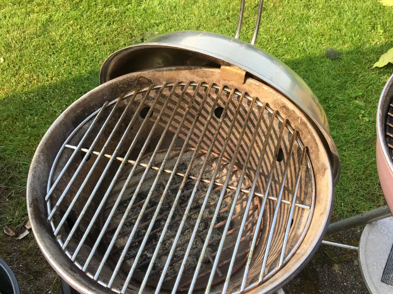 Billede 3 - Dancook kuglegrill 1000+1600 + 2 poser briketter 