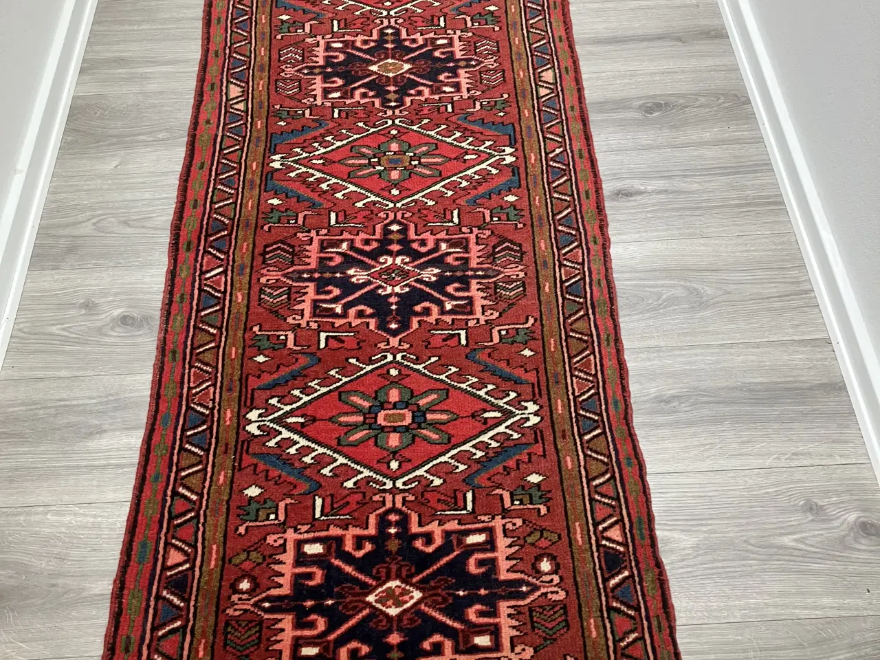 Billede 1 - Orientalsk tæppe - købt i Ikea