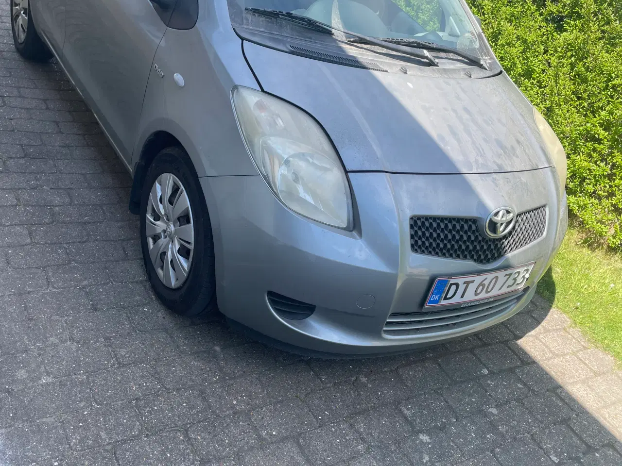 Billede 1 - Yaris sælges