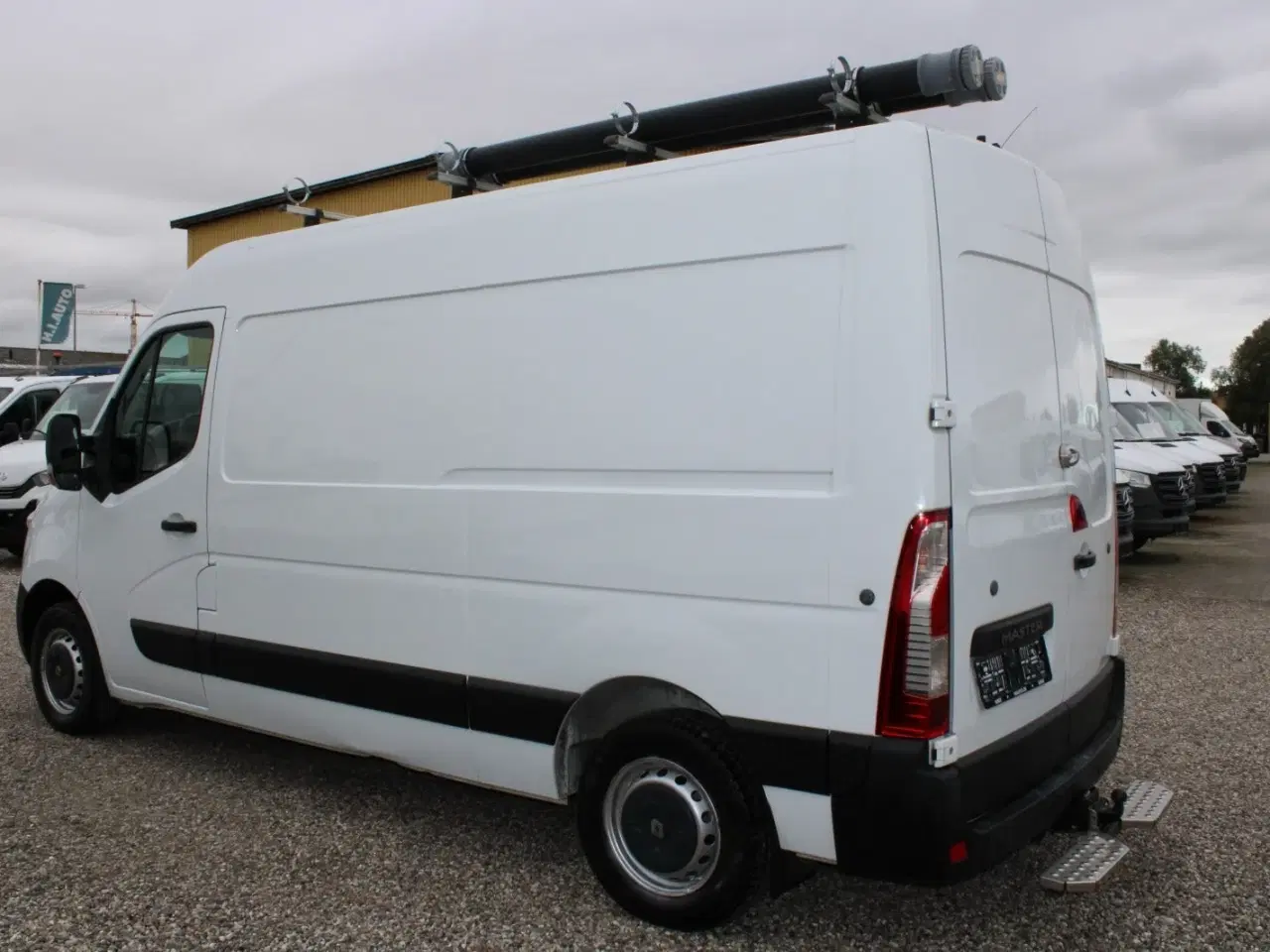 Billede 9 - Renault Master III T33 2,3 dCi 145 L2H2 Kassevogn