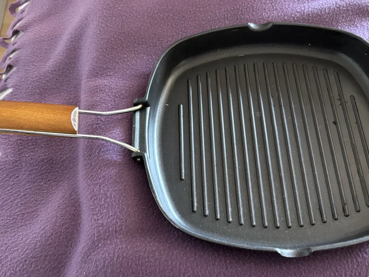 Billede 2 - Grillpande fra Wecamp