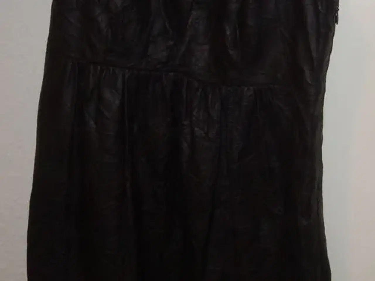 Billede 1 - Gestuz kjole sælges