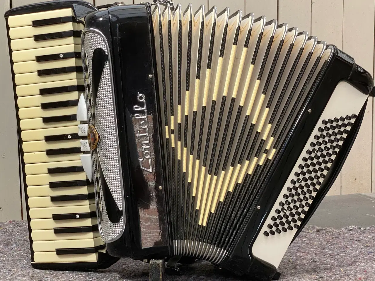 Billede 11 - Til salg: Contello harmonika – 37/96 s.kompakt 