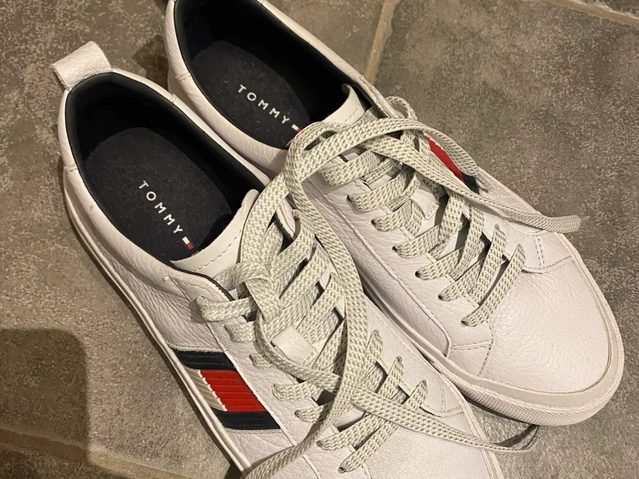 Billede 1 - Tommy Hilfiger sko str 41