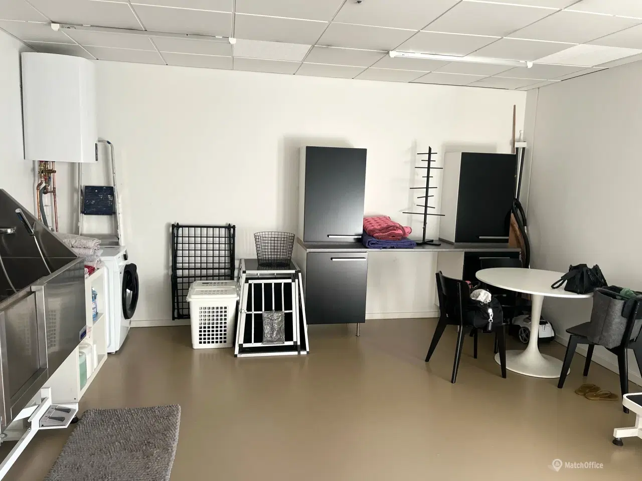 Billede 10 - Butikslokale midt på gågagden i Allerød til leje