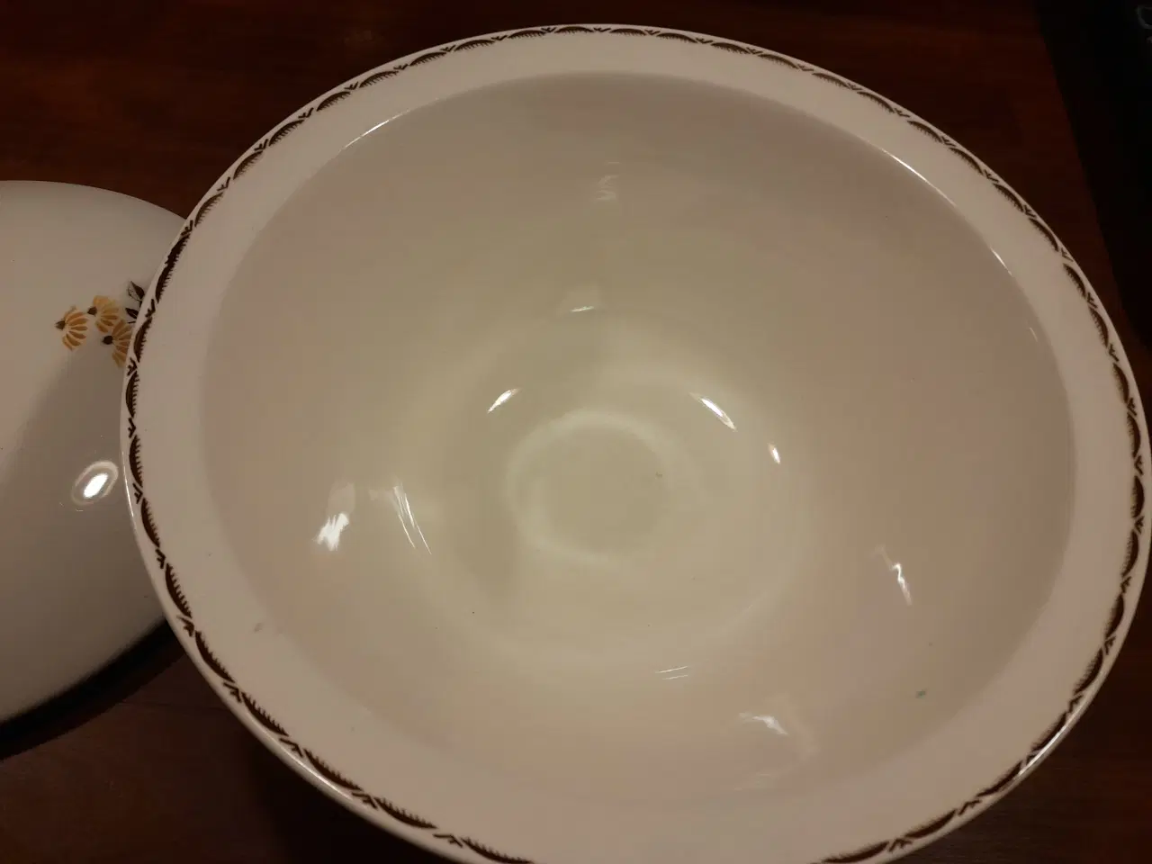 Billede 4 - Terrin + fad, Birthe Aluminia.