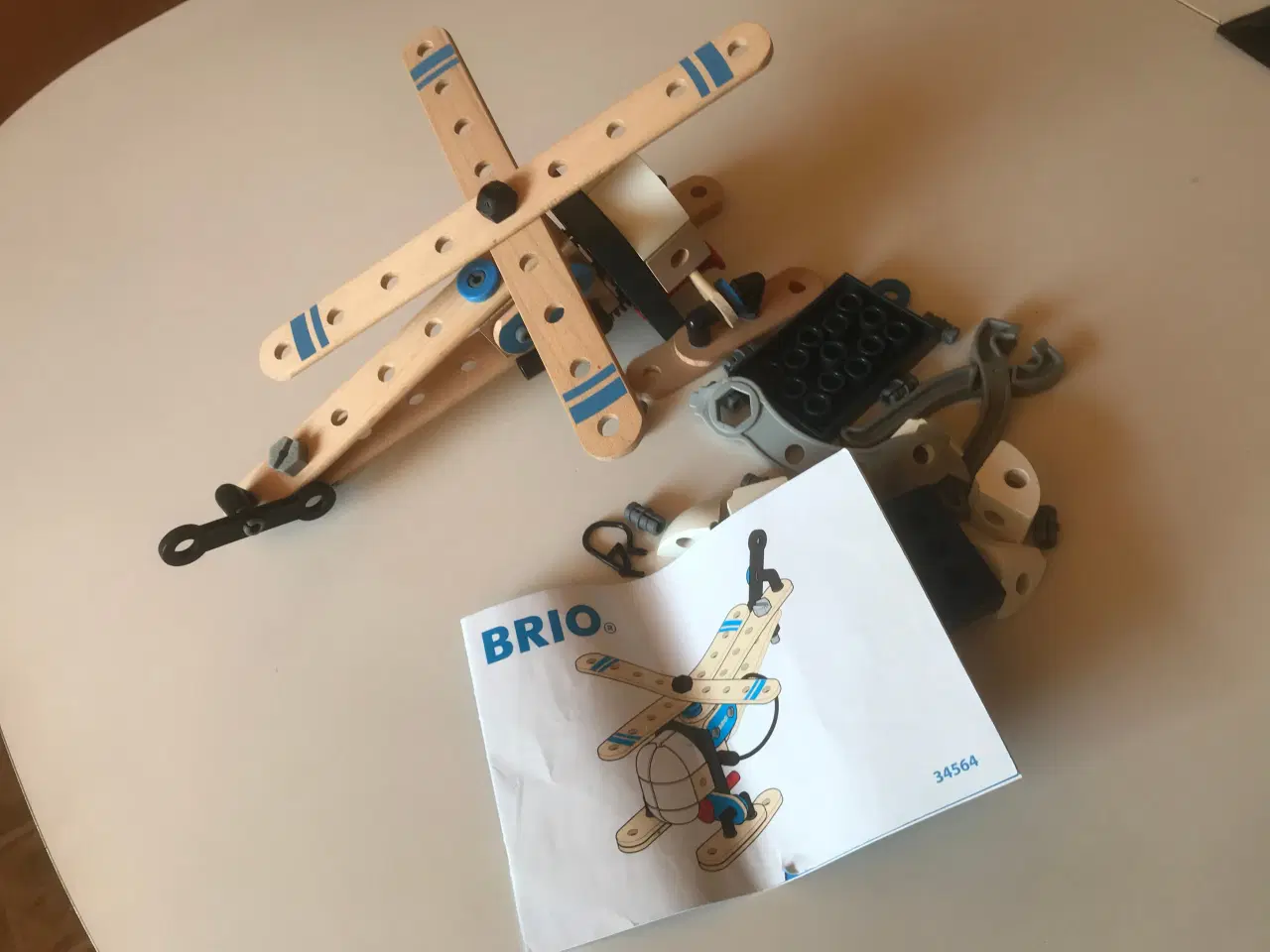 Billede 1 - BRIO helikopter 