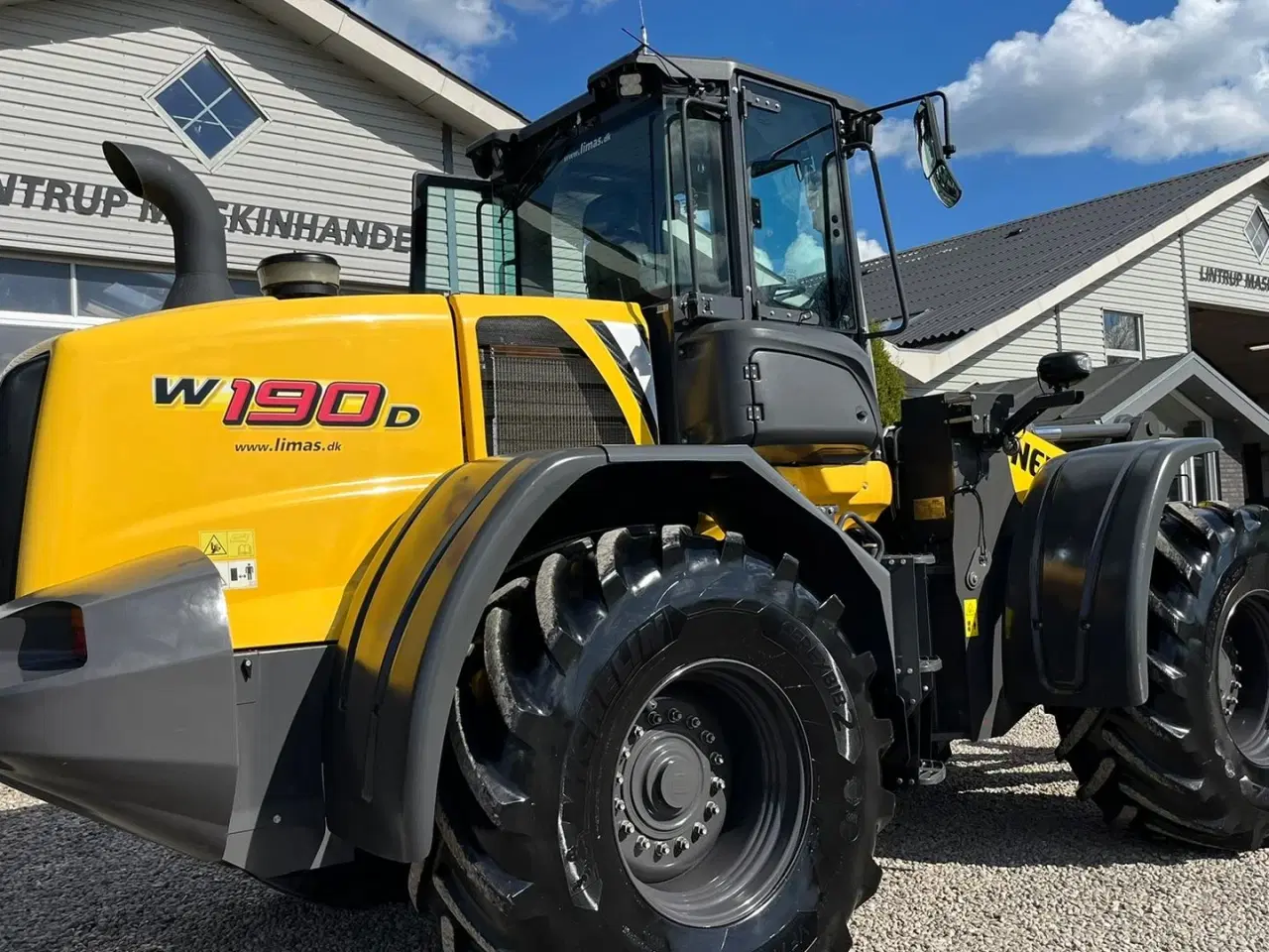 Billede 16 - New Holland W190D DK-Model. LONG REACH med de høje VF 710/65R30 hjulmontering
