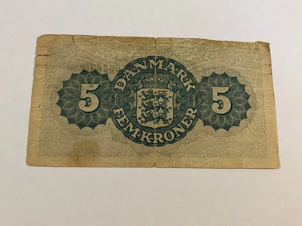 Billede 2 - 5 Kroner 1948 Danmark - Slidt