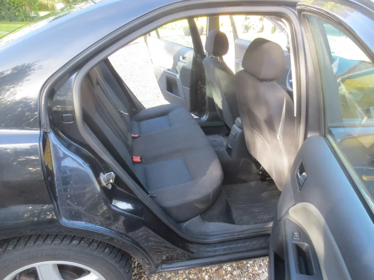 Billede 10 - Ford Mondeo 2.0 i 4 Døres synet 2024.