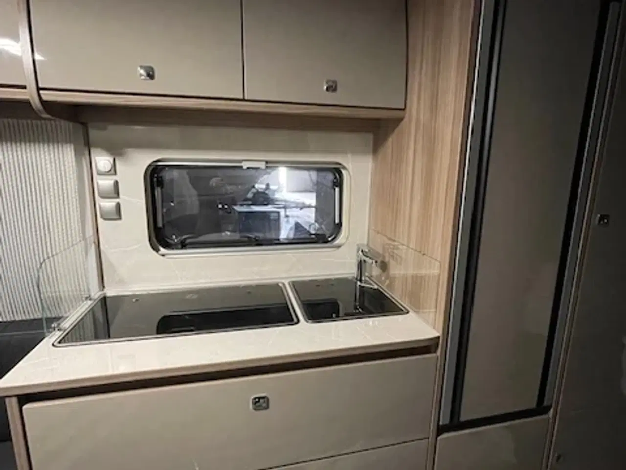 Billede 7 - Fendt campingvogn med stor besparelse