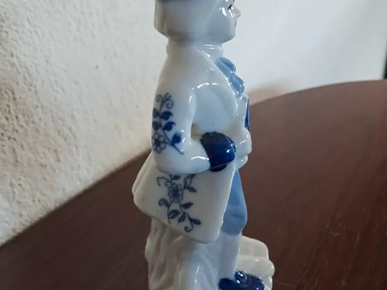 Billede 4 - Ung herre