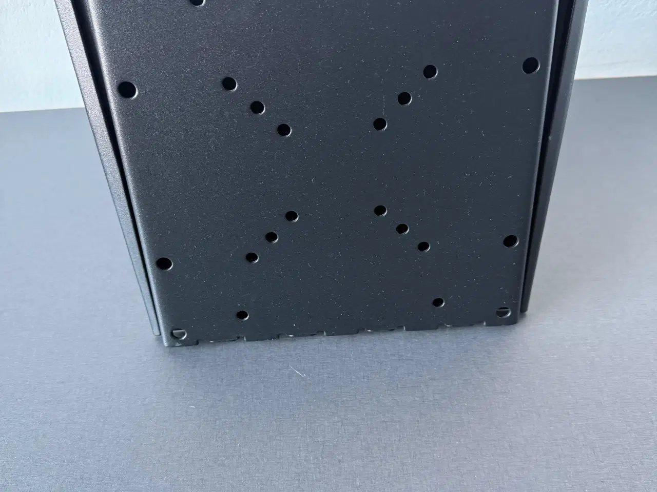 Billede 4 - TV ophæng med vippefunktion