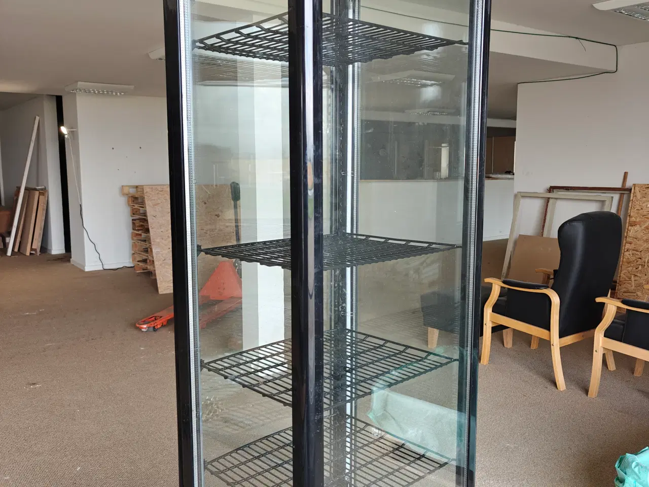 Billede 1 - Displaykøleskab med glas i alle sider
