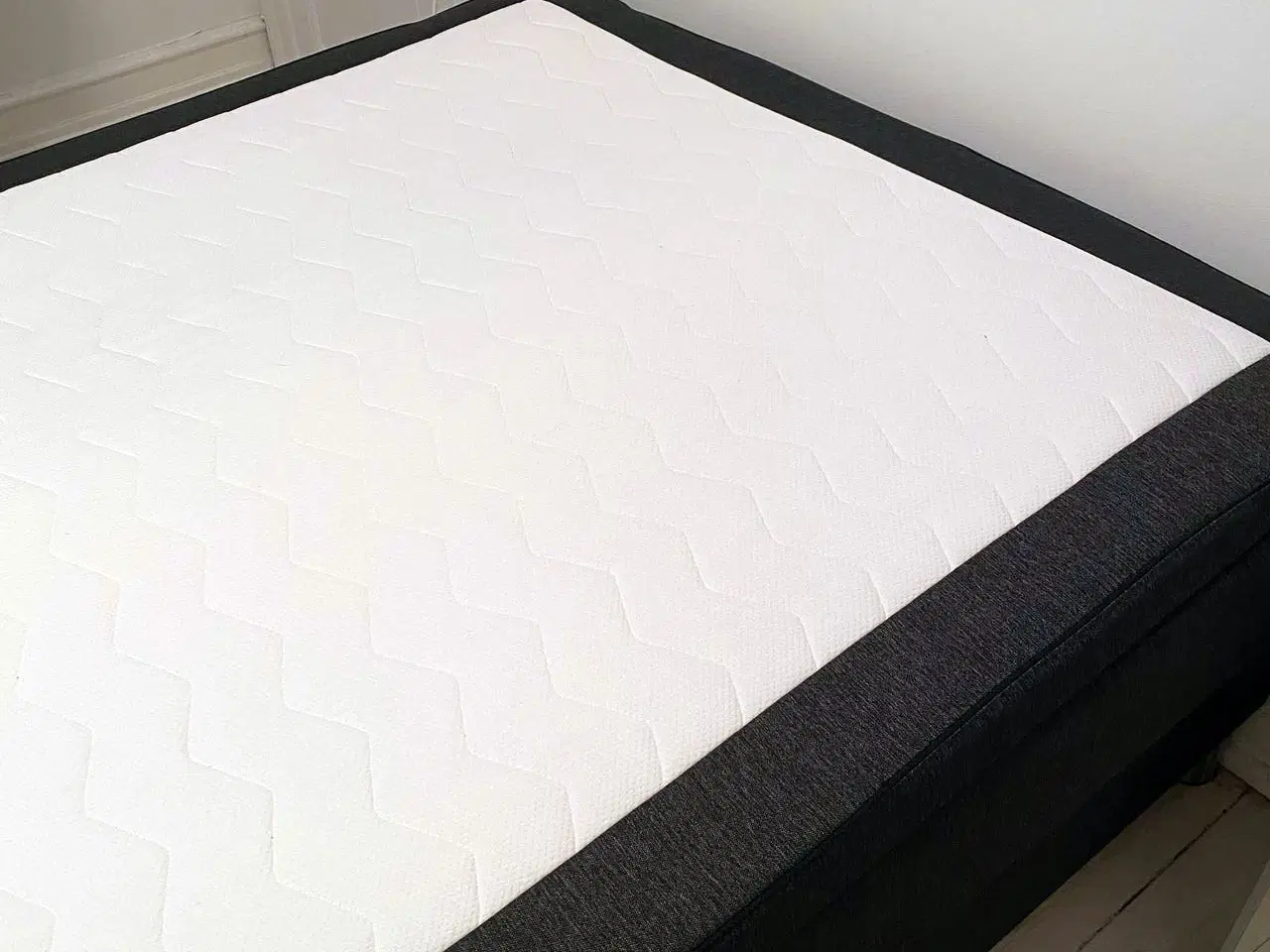 Billede 4 - Dreamzone kontinental seng 140×200 – meget lidt br