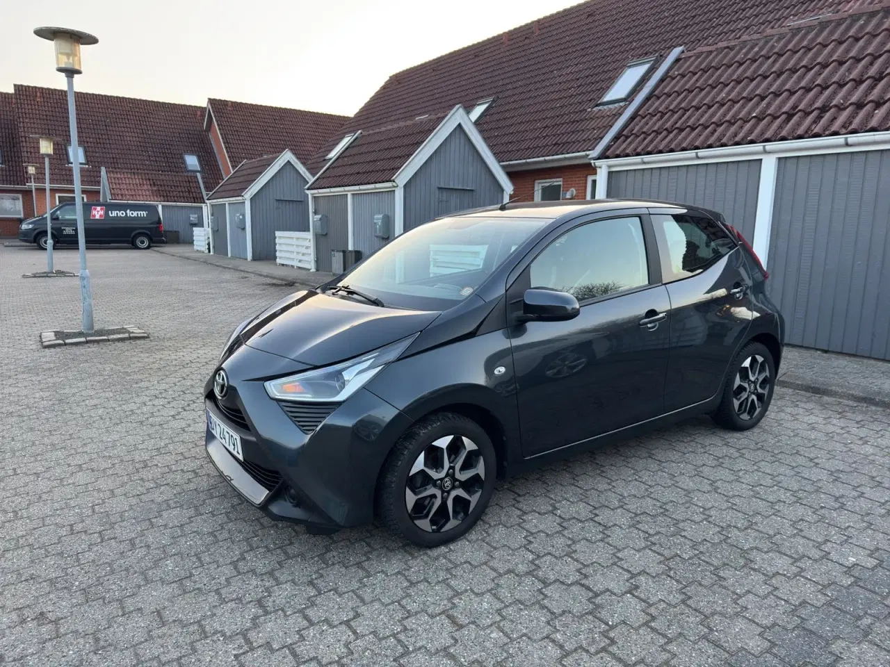 Billede 1 - Toyota Aygo 1,0 VVT-i x-plore x-shift