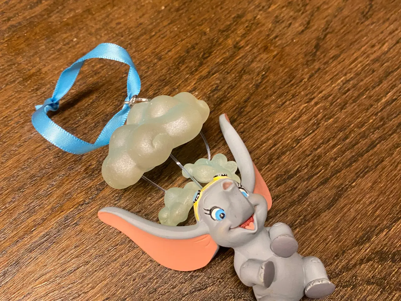 Billede 1 - Originalt Disney Juleornament med Dumbo