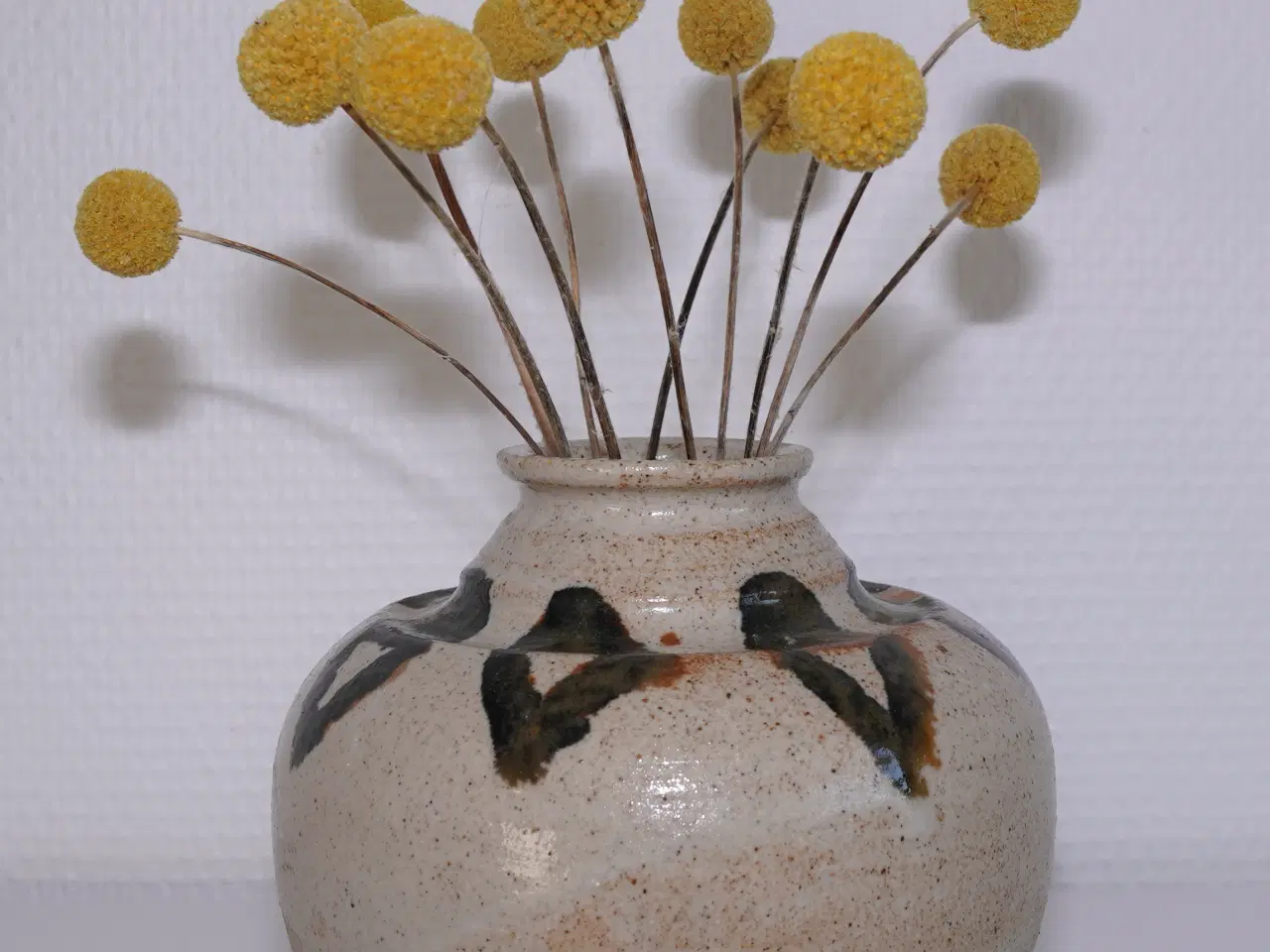 Billede 7 - Keramik vase med dekor signeret af R. Dahlström