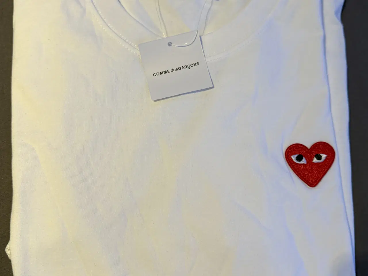 Billede 2 - Play T-shirt