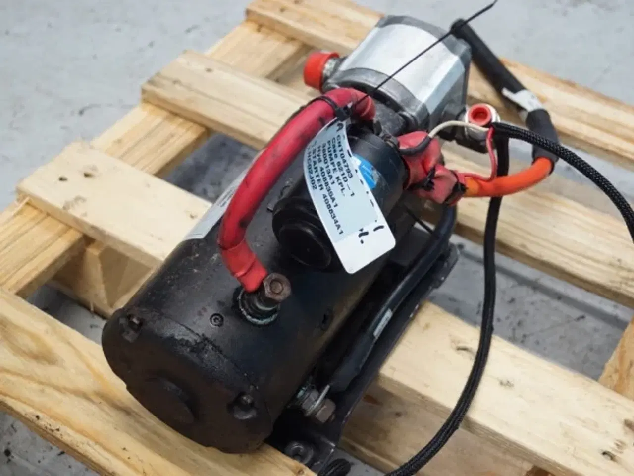 Billede 2 - Case 621D Elektrisk hydraulikpumpe 380013A1