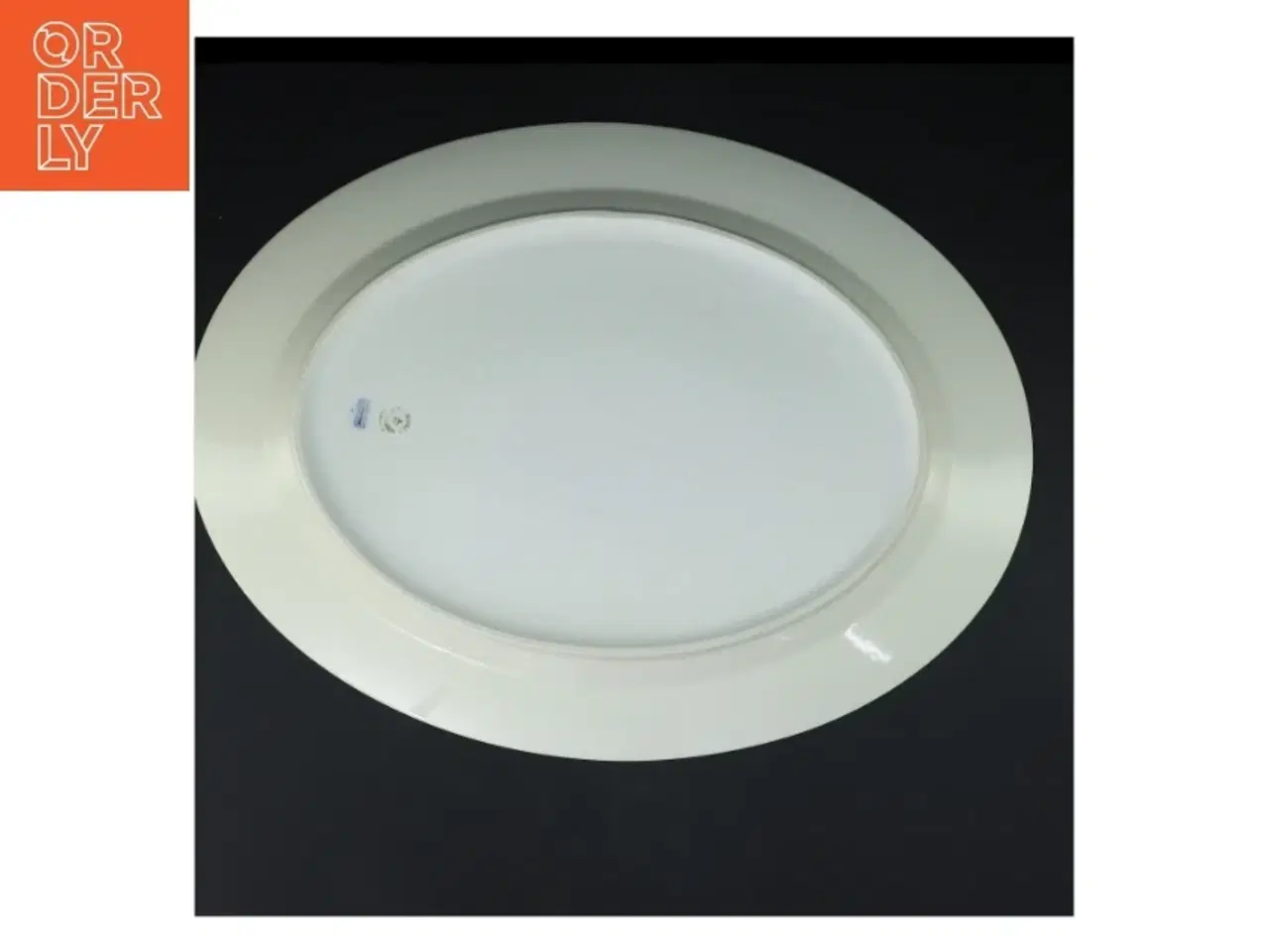 Billede 3 - Hvidt porcelænsfad fra Royal Copenhagen (str. 41x31,5 cm)