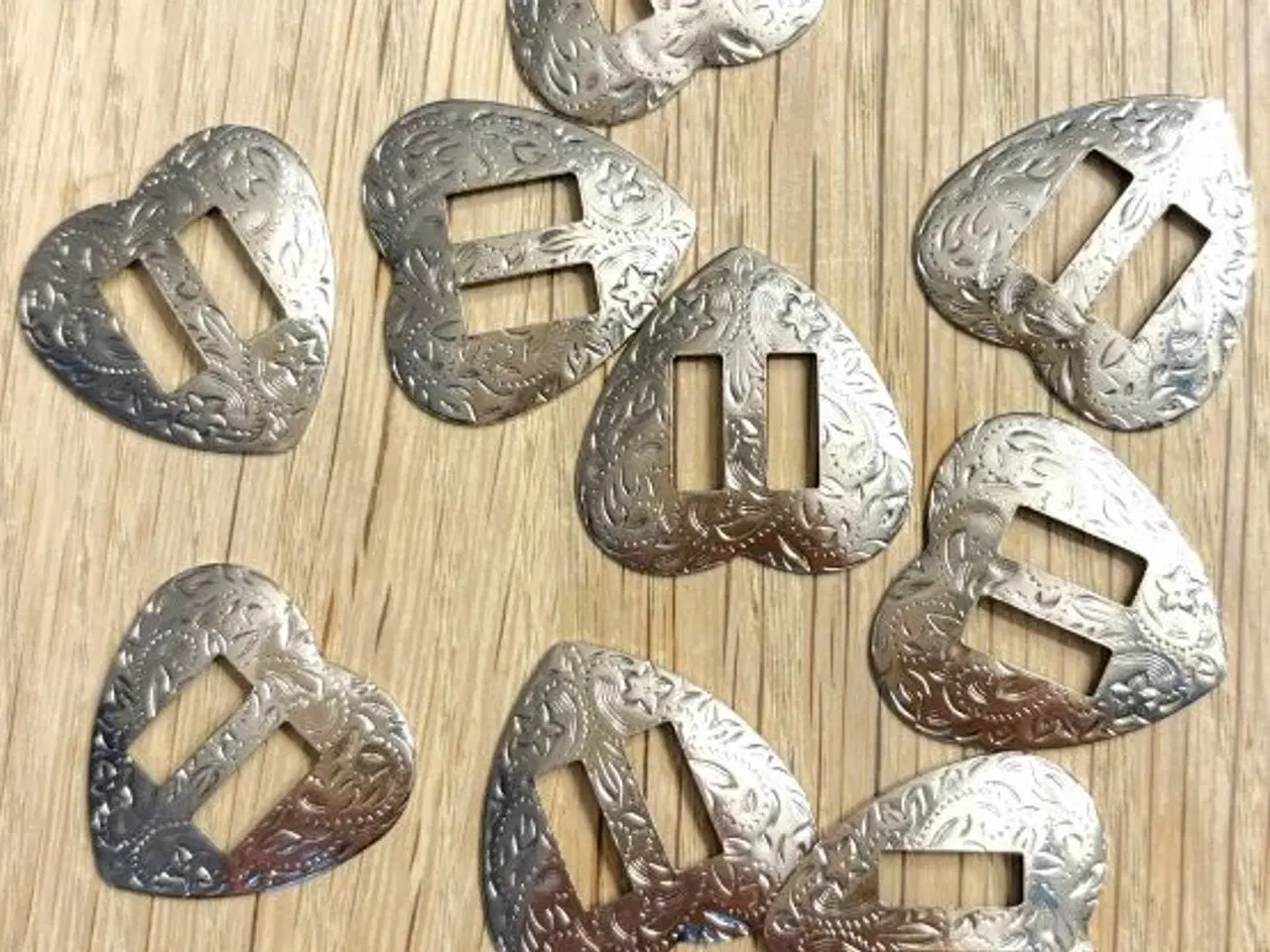 Billede 1 - 9 conchas i hjertefacon - metal - linedance