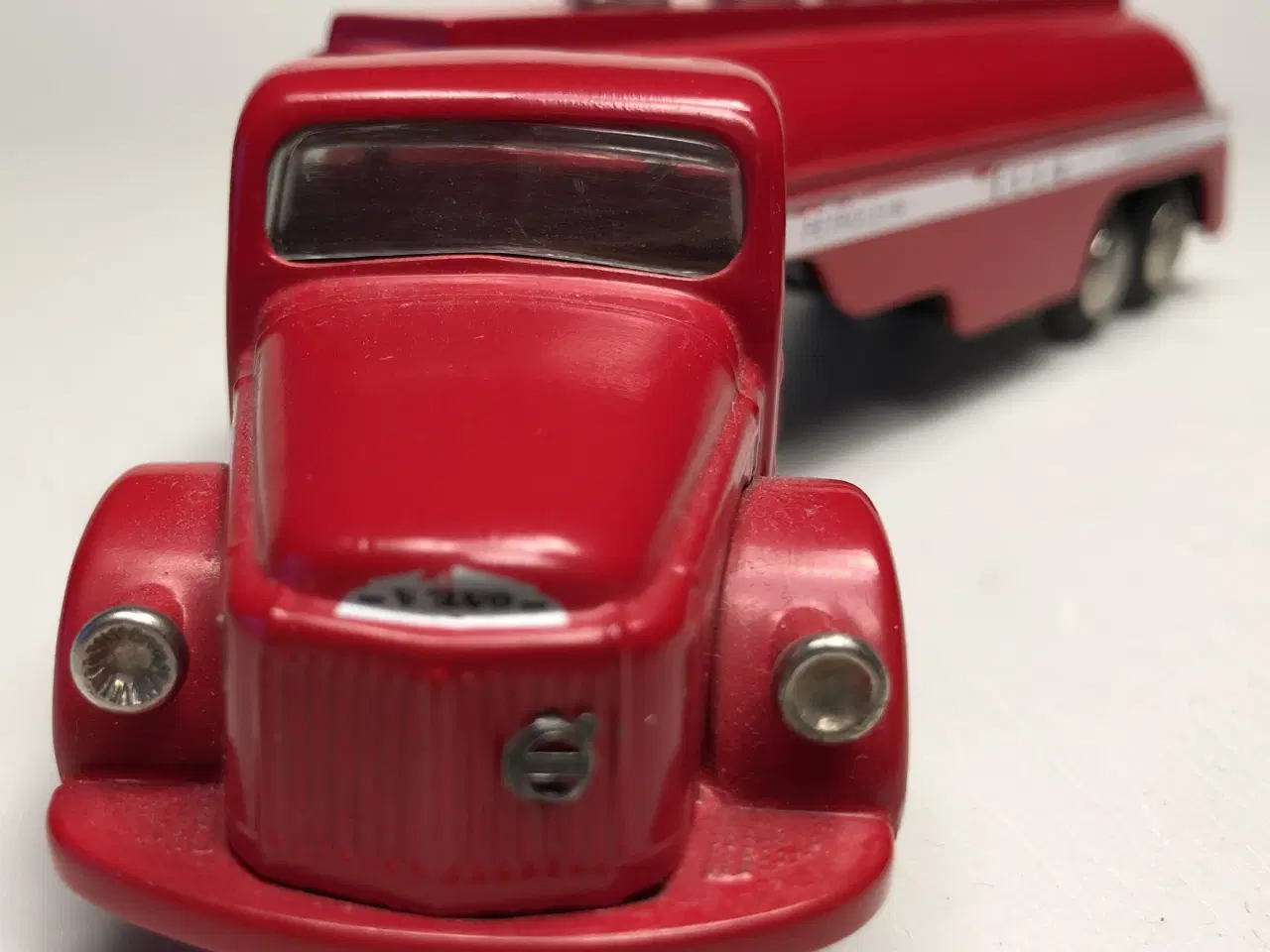 Billede 3 - TEKNO...VOLVO ESSO TANKBIL