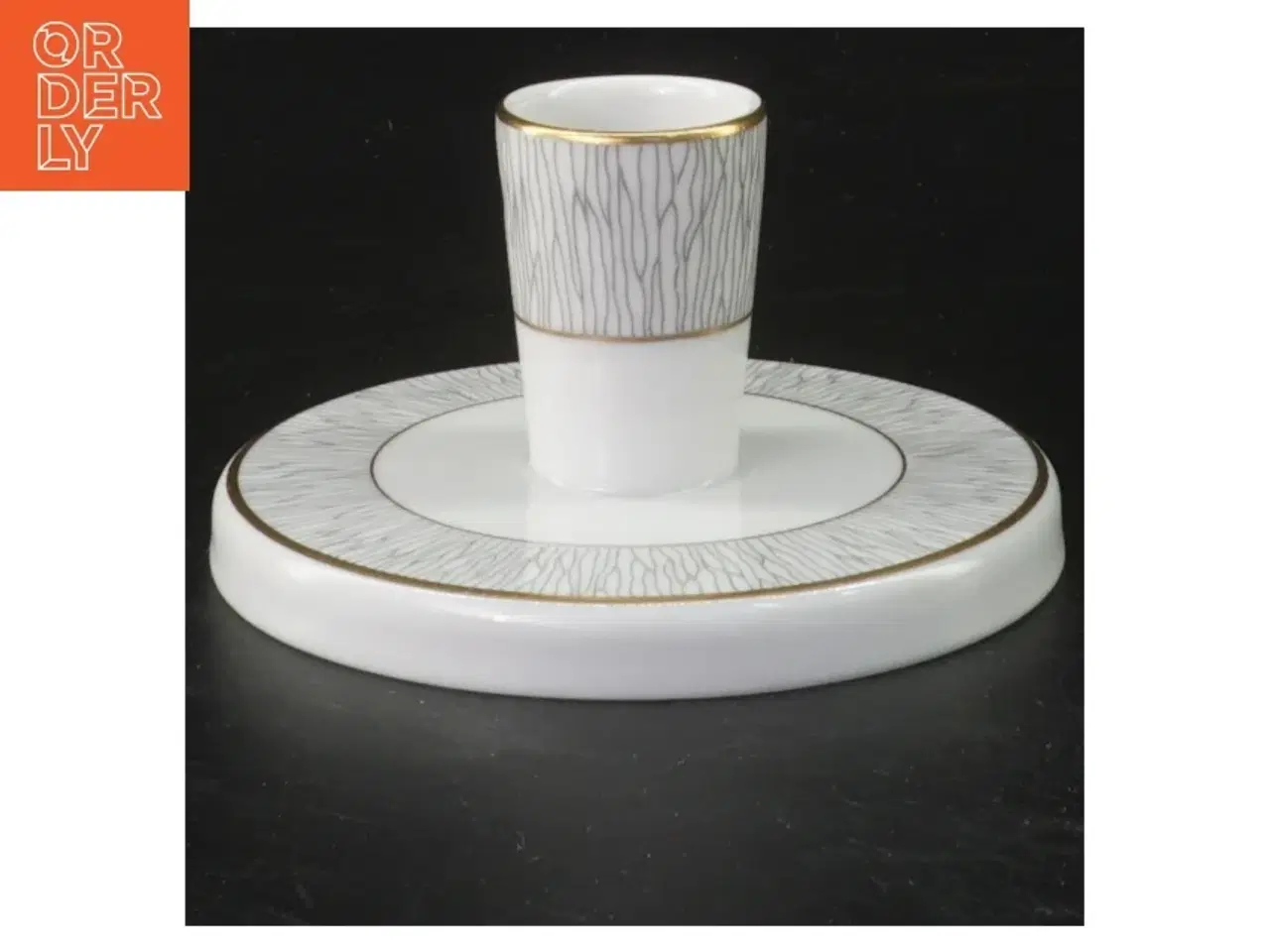 Billede 1 - Koh-I-Noor lysestage fra Knigl. pr. Tettau (str. Ø 10,5 og 3,5 cm)