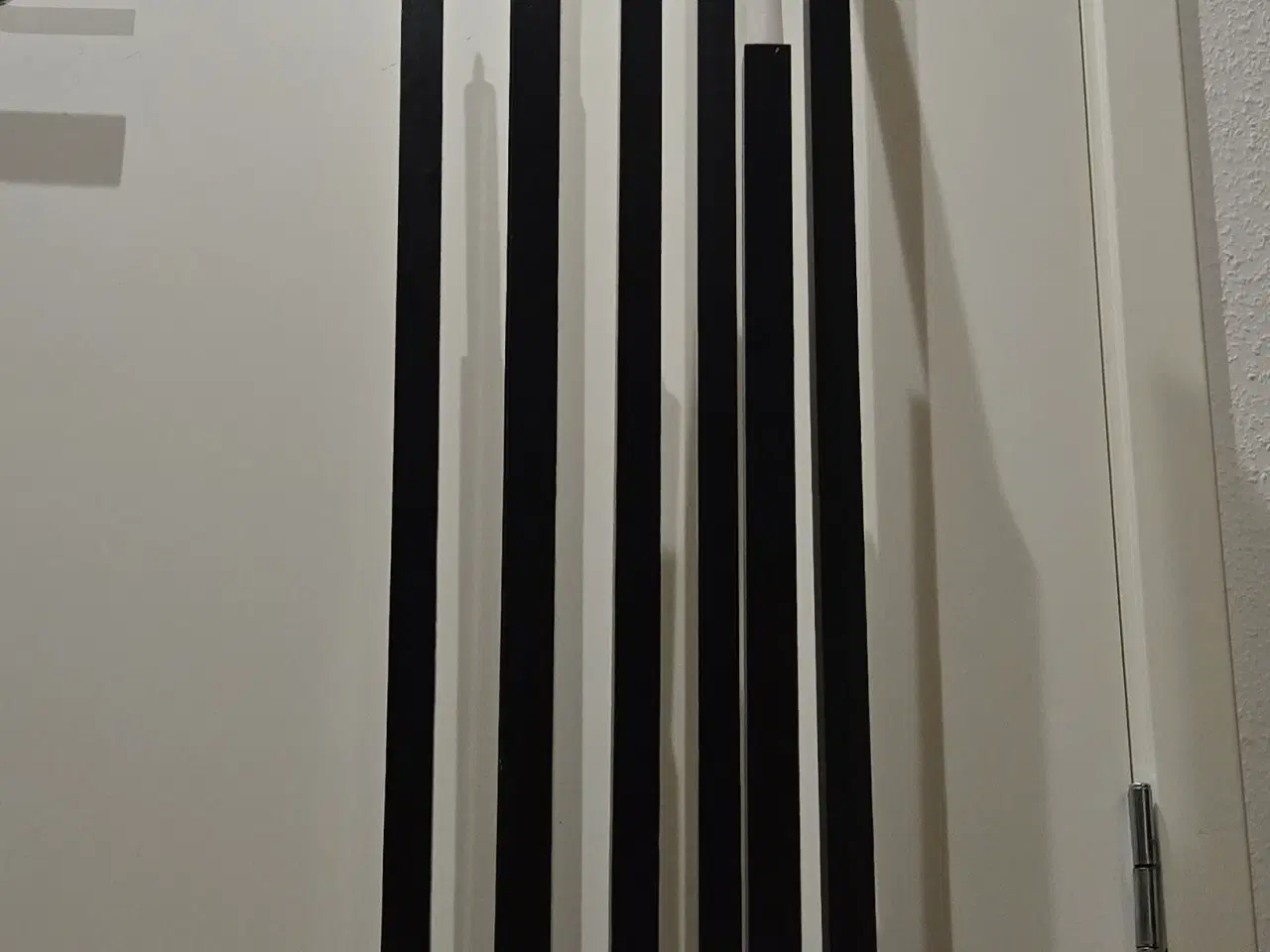 Billede 4 - Flot gulvstage på 130 cm