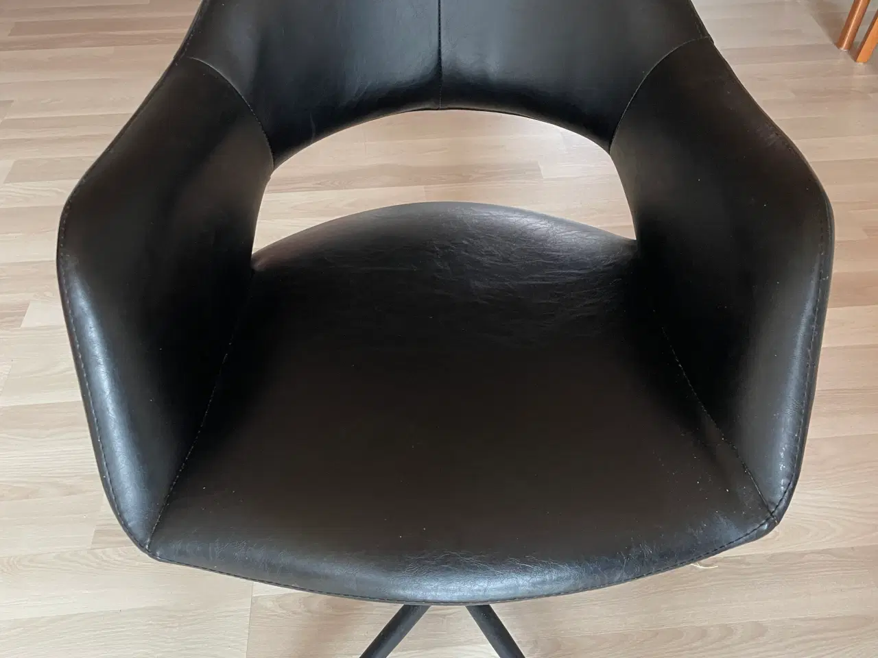 Billede 2 - Spisebordsstole