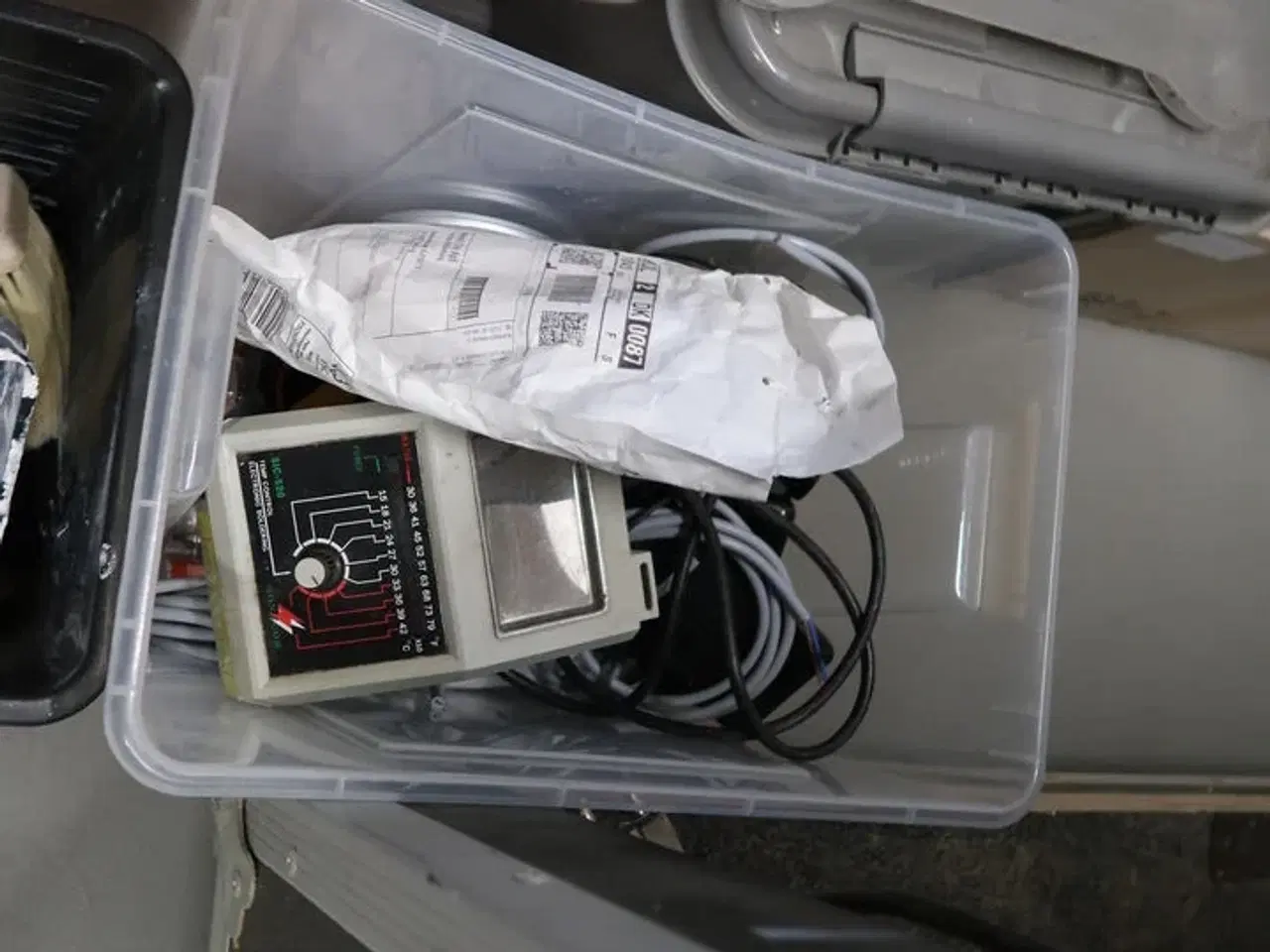 Billede 7 - Højtaler SOUNDKING, flightcase, div. Værktøj, maling m.m.