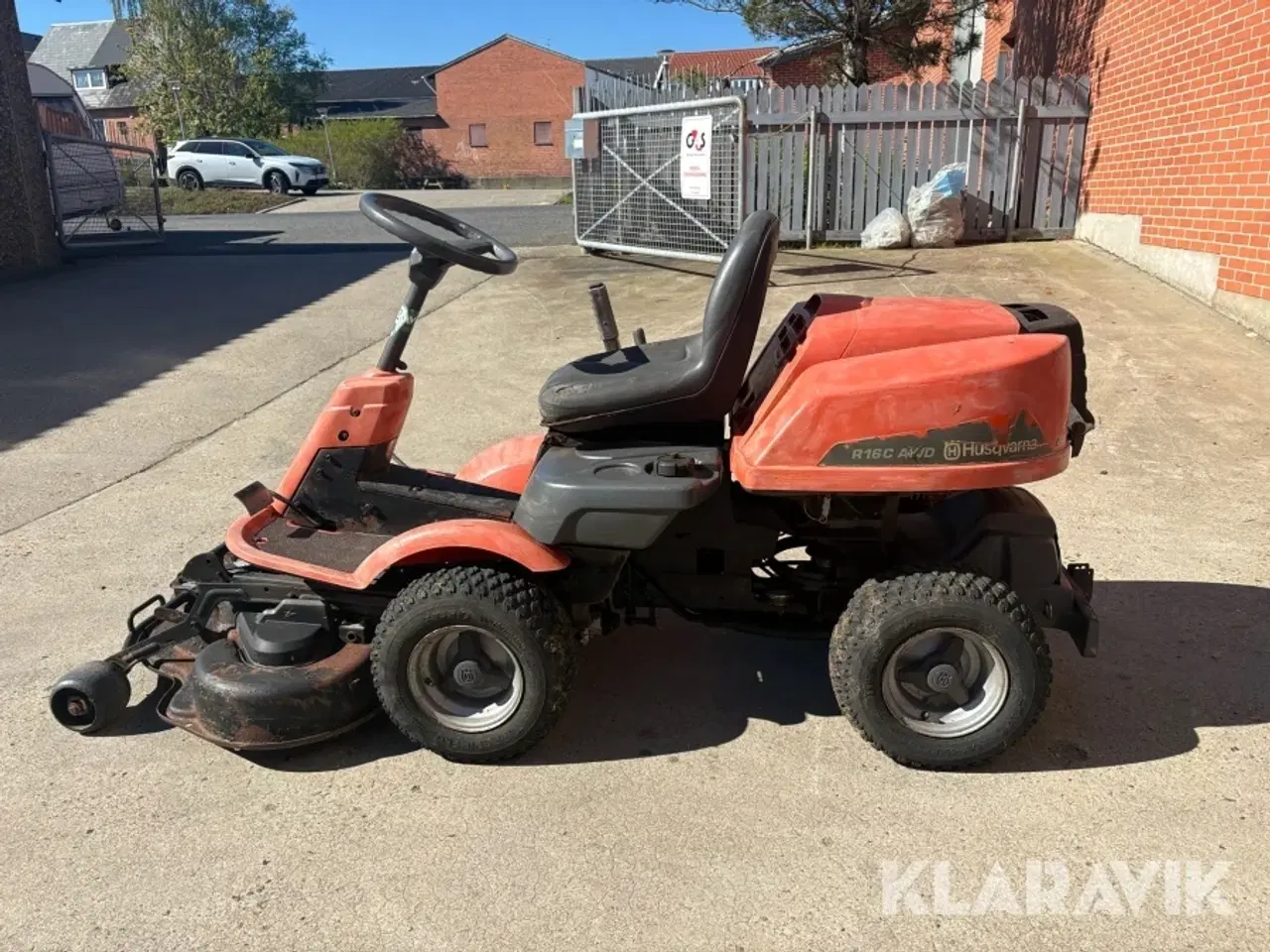 Billede 8 - Græsslåmaskine Husqvarna R16C AWD
