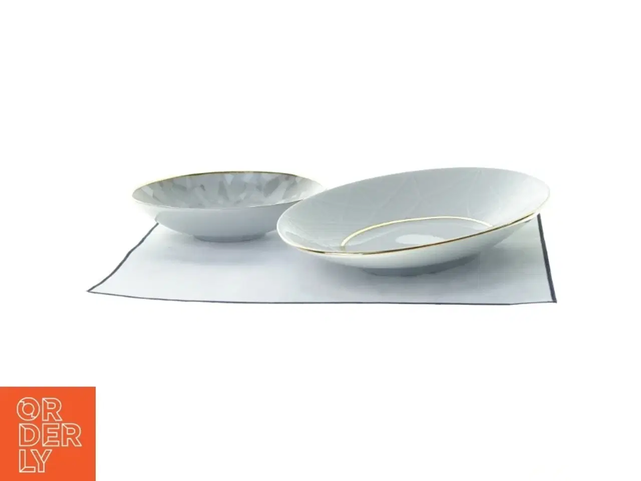 Billede 4 - Dyrberg Kern Firkløveren fad og tallerken (str. 20 x 12 cm 11 cm)