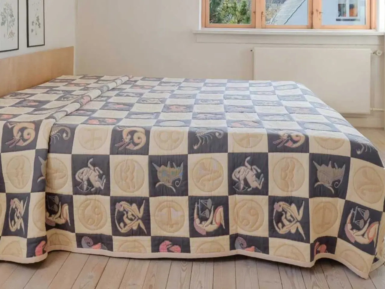 Billede 1 - Sengetæppe til dobbeltseng
