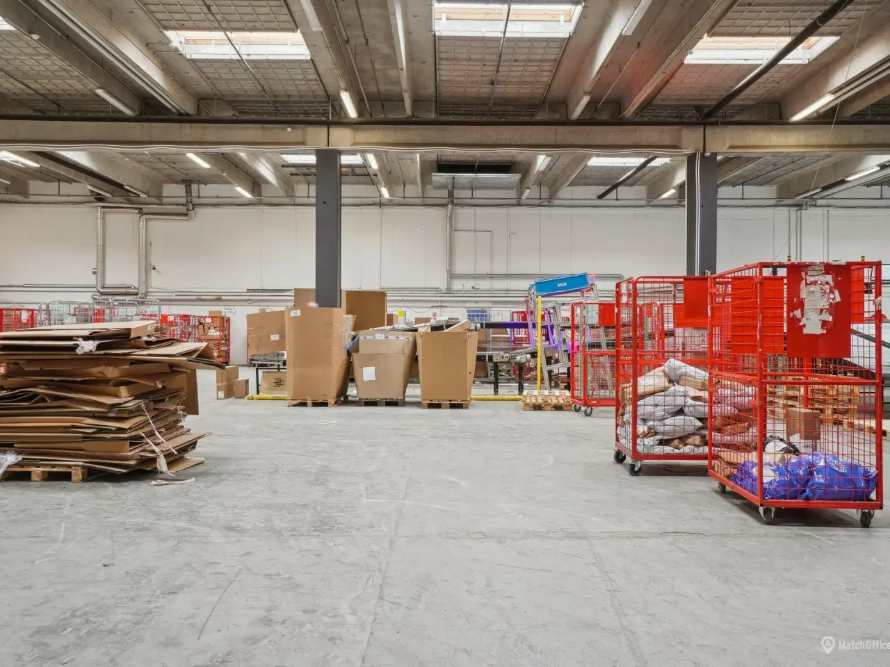 Billede 3 - Højloftet lager med kontor til leje på Amager tæt på E20 og Ørestad