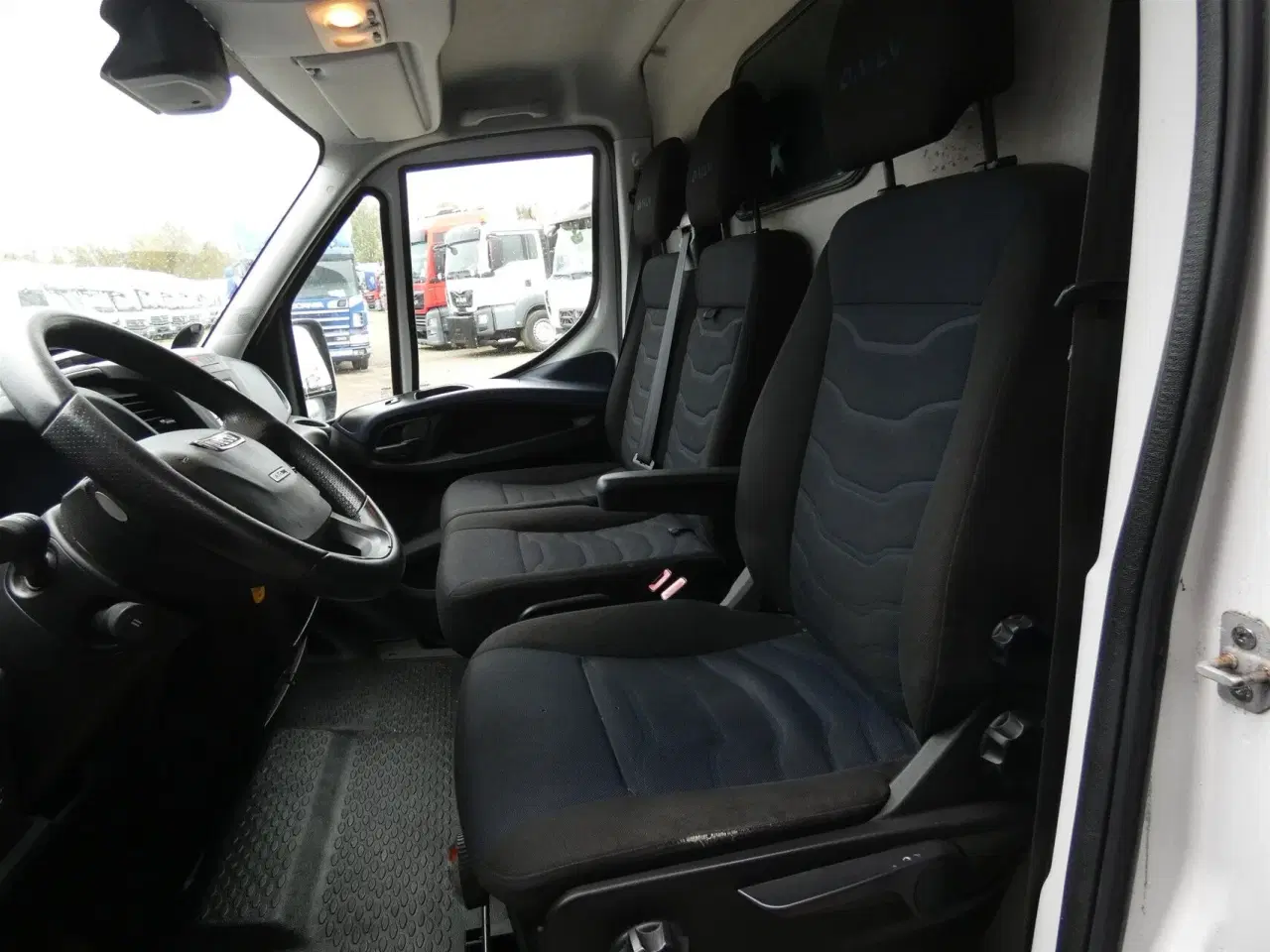 Billede 9 - Iveco Daily 35S16 16m3 2,3 D 156HK Van 8g Aut.