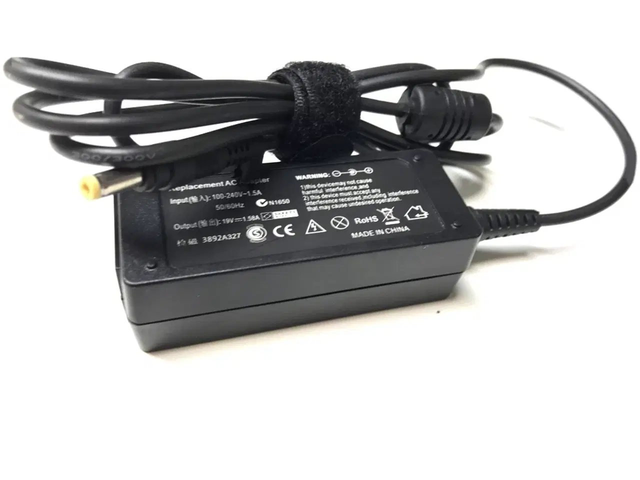 Billede 1 - 30W 19V 1.58A strømforsyning med 5.5mm x 2.5mm stik - kompatibel