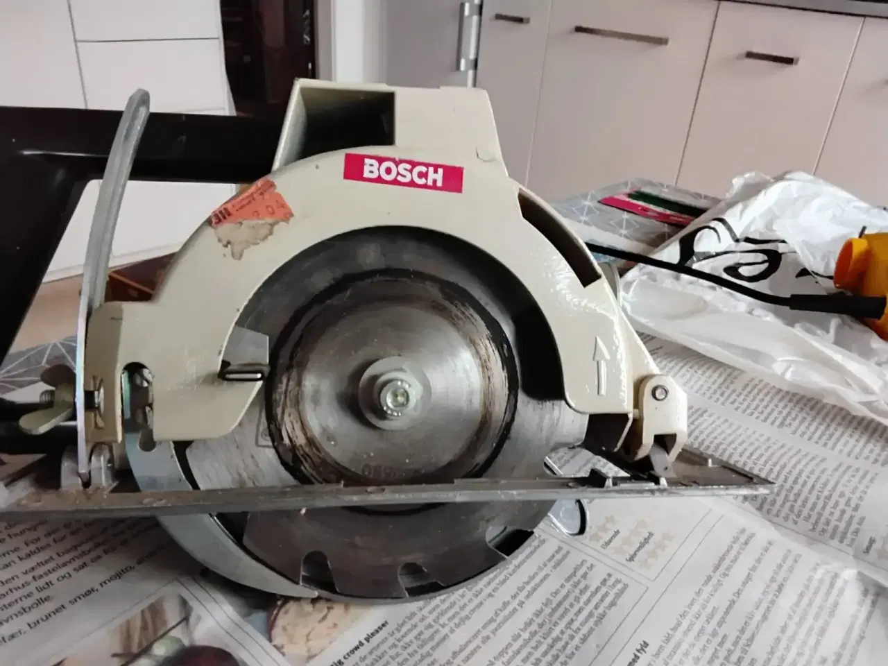 Billede 1 - Boremaskine med tilhørende rundsav