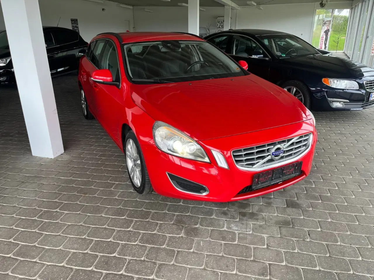 Billede 1 - Volvo V60 2,0 D3 136 Momentum