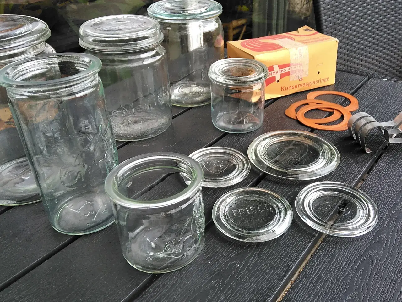 Billede 2 - Henkogningsglas/ mælke flasker