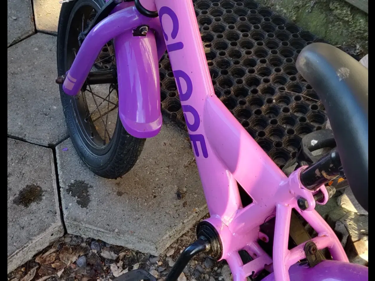 Billede 1 - Pige cykel 14"