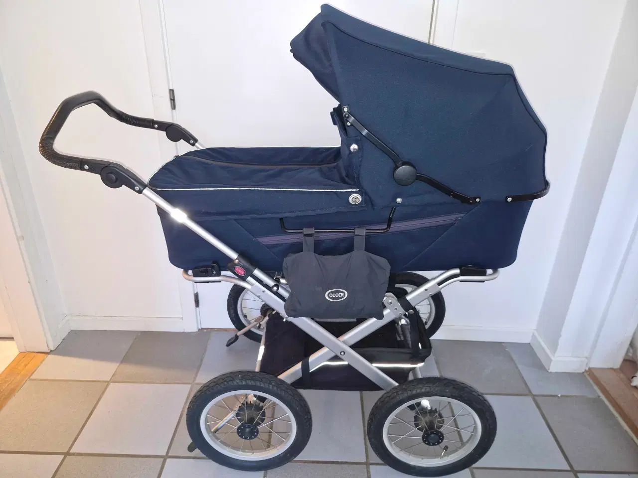 Billede 2 - Odder zip Classic barnevogn 