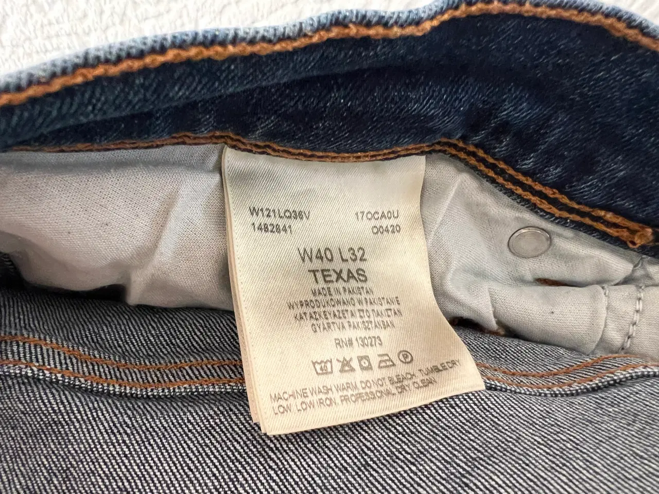 Billede 11 - Blå Wrangler Jeans. (Str: W40/L32)
