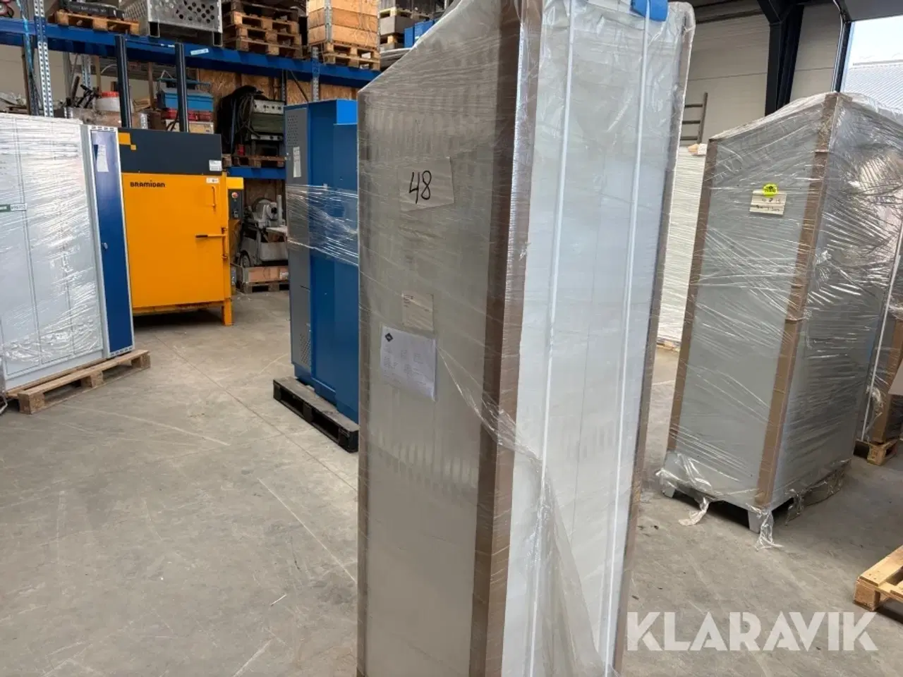 Billede 3 - Værkstedsskabe Blika