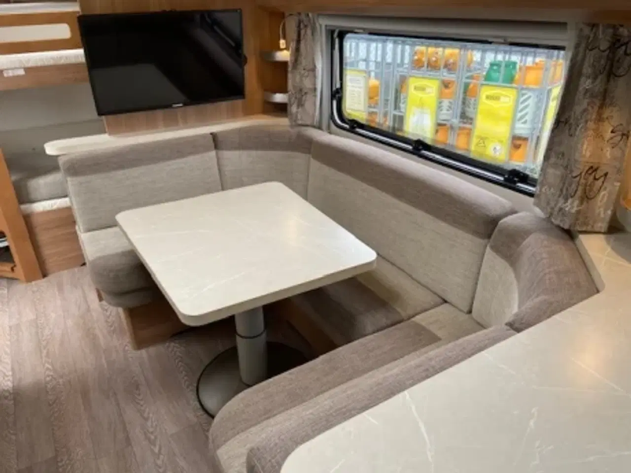 Billede 9 - Hobby 560 KMFE DK Line